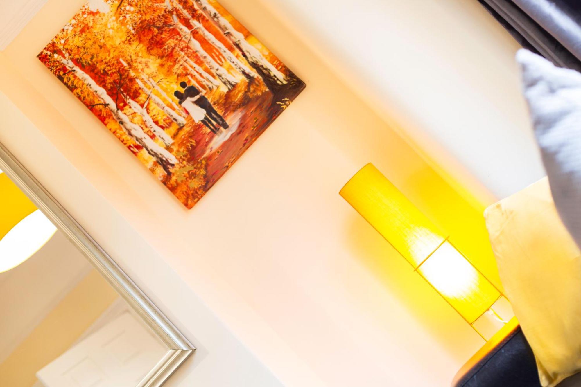 Newly Launched 3 Bedroom House With Free Parking Litherland Dış mekan fotoğraf
