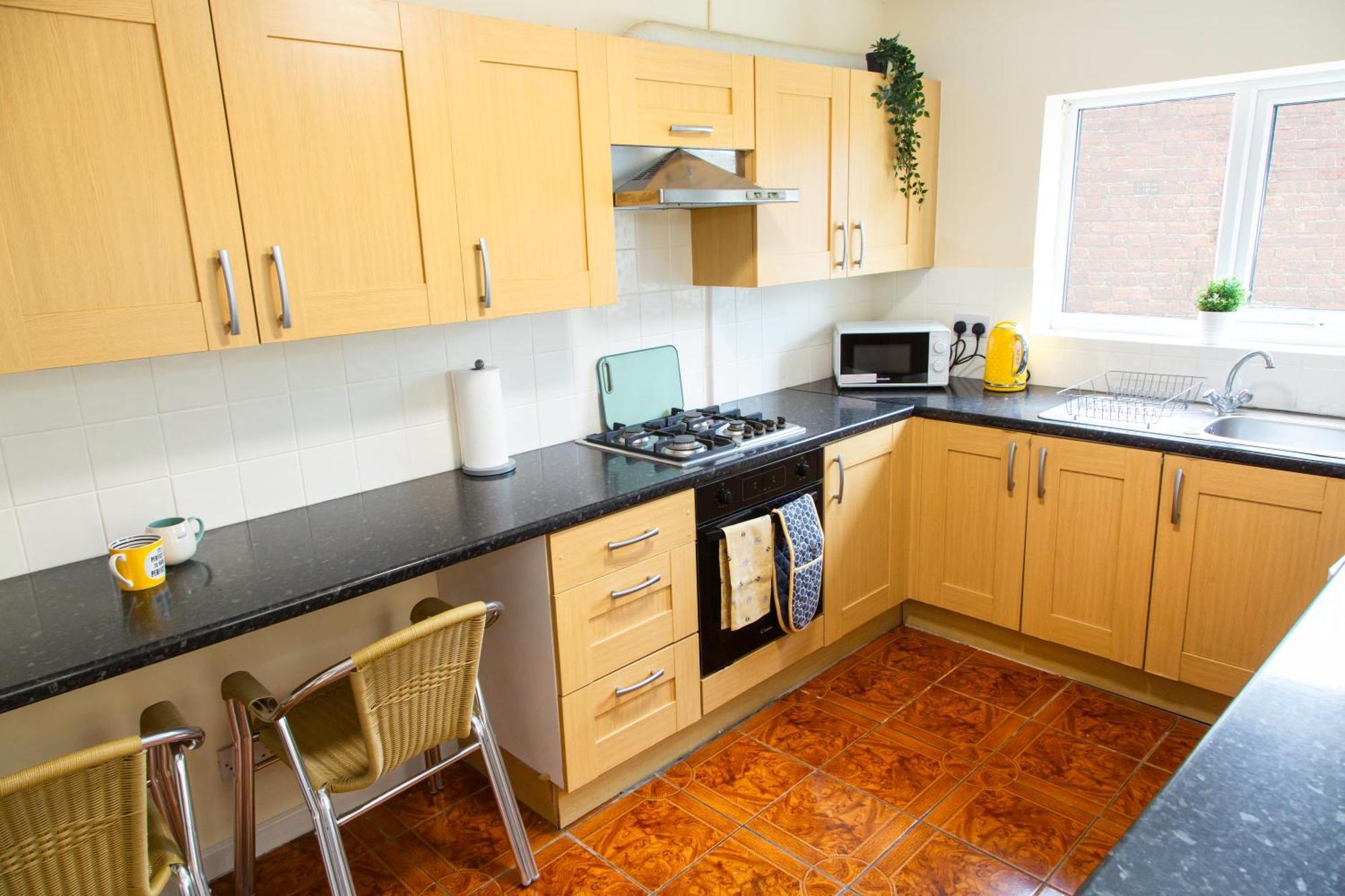 Newly Launched 3 Bedroom House With Free Parking Litherland Dış mekan fotoğraf